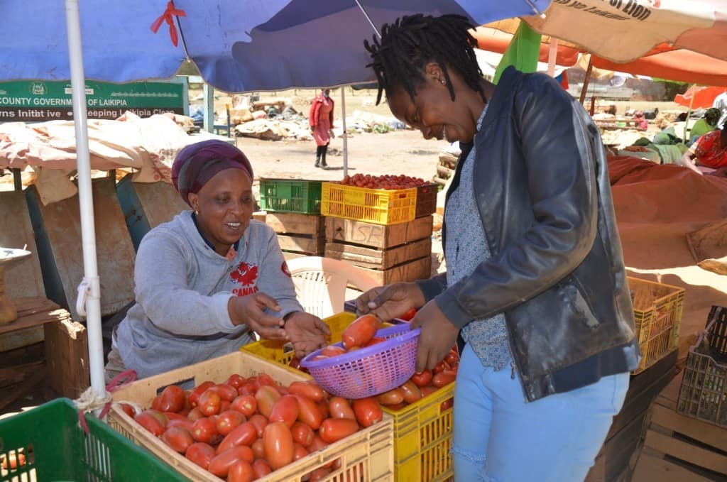tomato-prices-go-up-amid-cries-from-the-traders